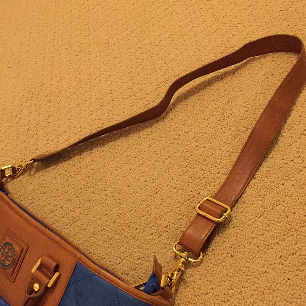 Blue and Brown Quilted Tote Bag - Picture 3 of 16